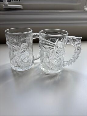 Vintage 1995 McDonald’s Batman Forever Glass Mug Set Batman & Robin Collectible